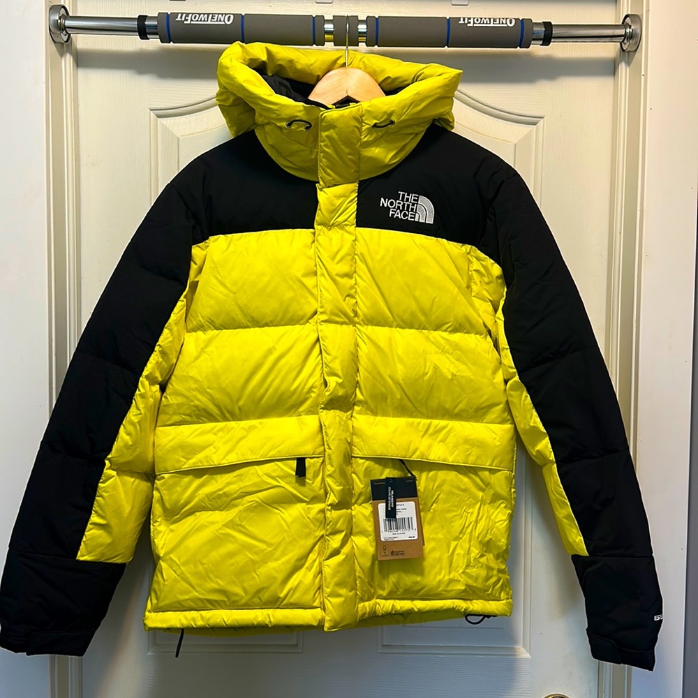 NWT - The North Face Yellow and Black Parka (S)